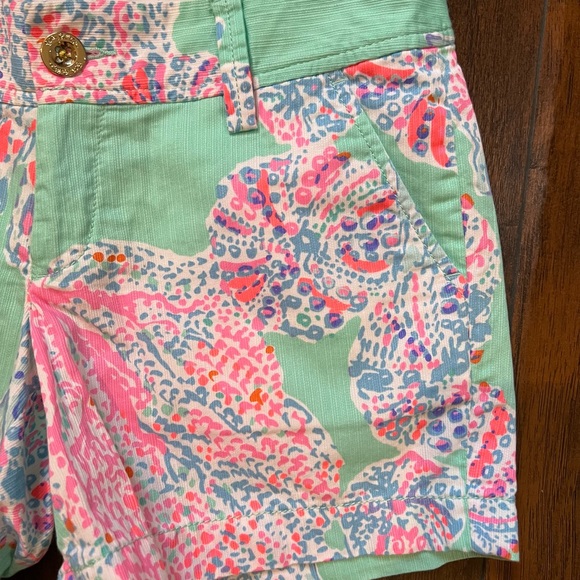 Lilly Pulitzer shorts - Picture 3 of 6